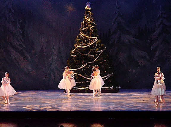 Nutcracker - photo 1